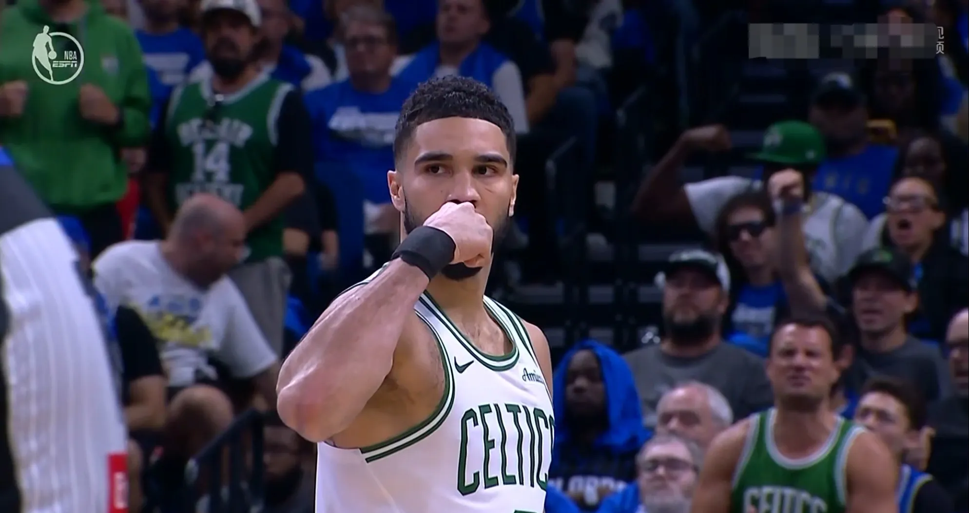 TES教练压力巨大!,塔图姆遭遇二十持续失利赢得满堂喝彩  TES教练压力巨大!,塔图姆遭遇二十持续失利赢得满堂喝彩