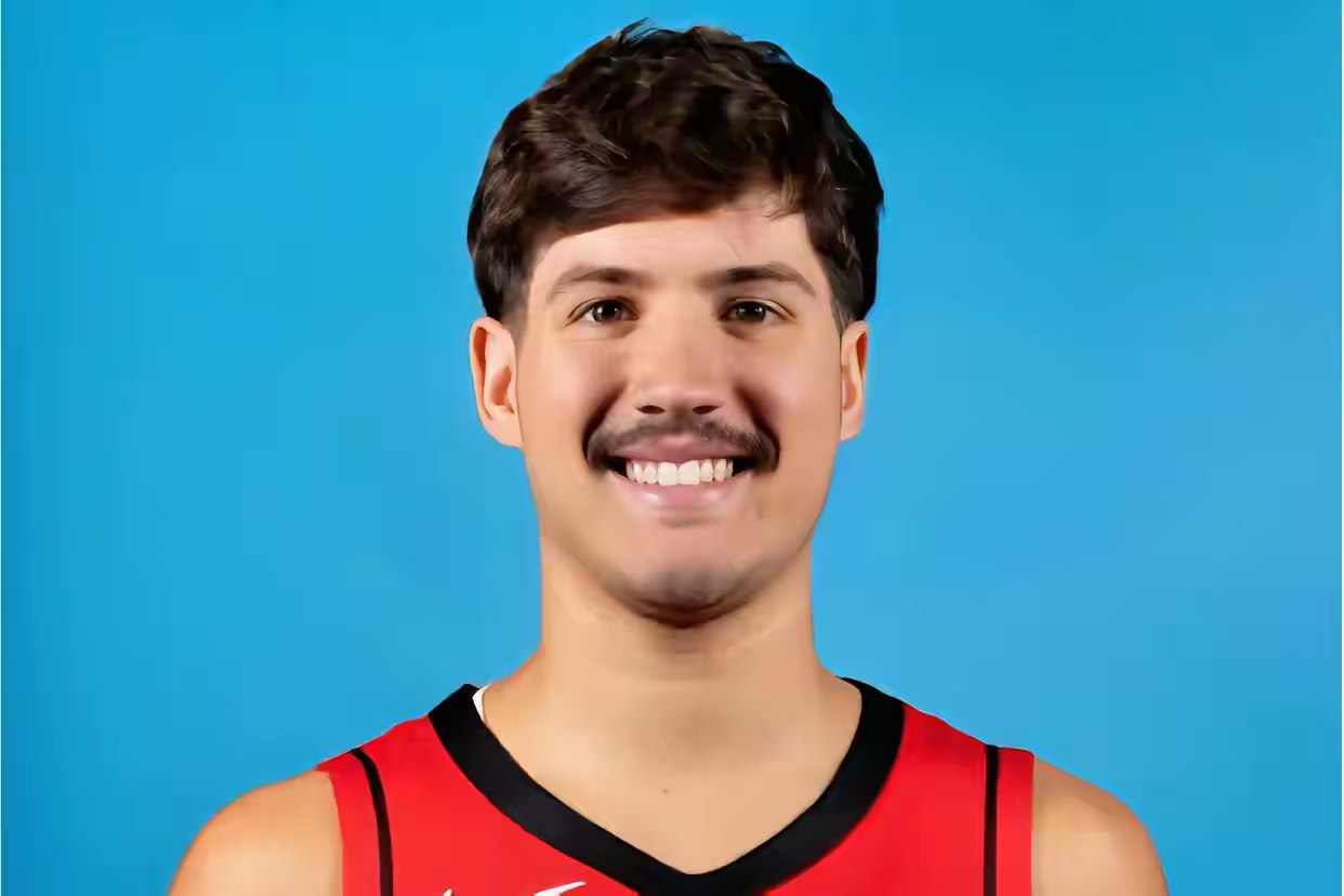 关于埃因霍温内部会议纪要流出：赛后外线爆发，NBA常规赛使命明确，身体对抗强度拉满的信息